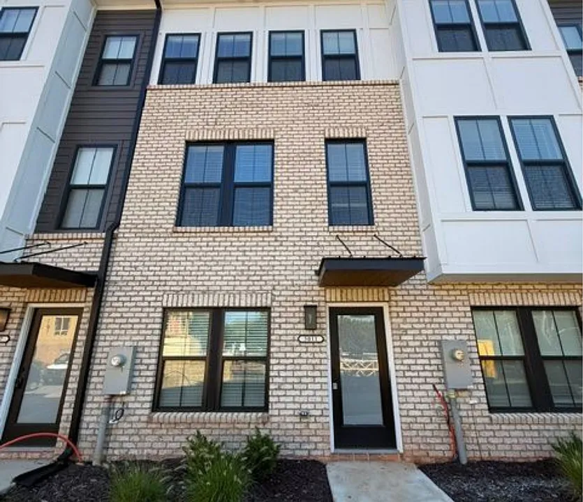 5011 Grayton Aly