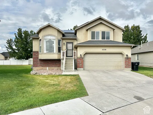 3228 W 525 N, West Pt, UT 84015