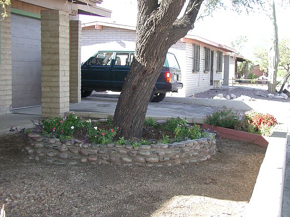3rd image of 7450 N Camino De La Tierra