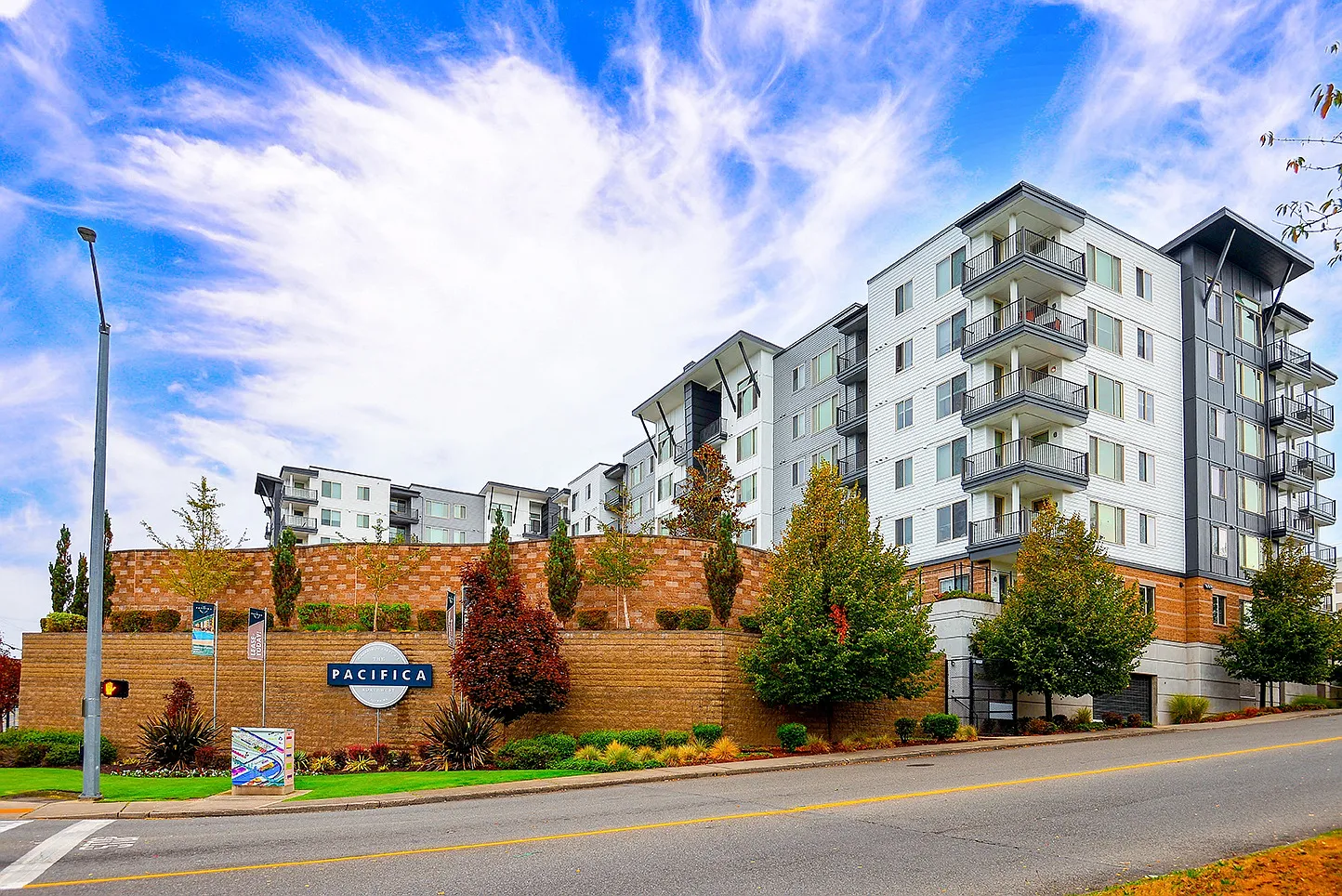 The Pacifica Apartments — Photo 1