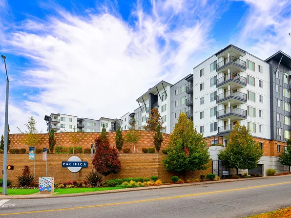 The Pacifica Apartments