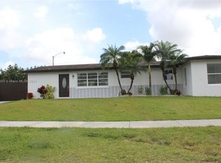 30055 SW 143rd Ct, Homestead, FL 33033