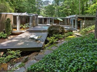 3052 W Pine Valley Rd NW, Atlanta, GA 30305