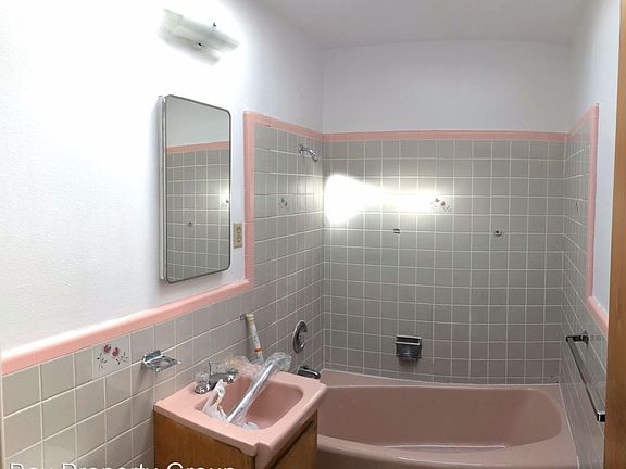 4th image of 264 Parker Ave APT 4