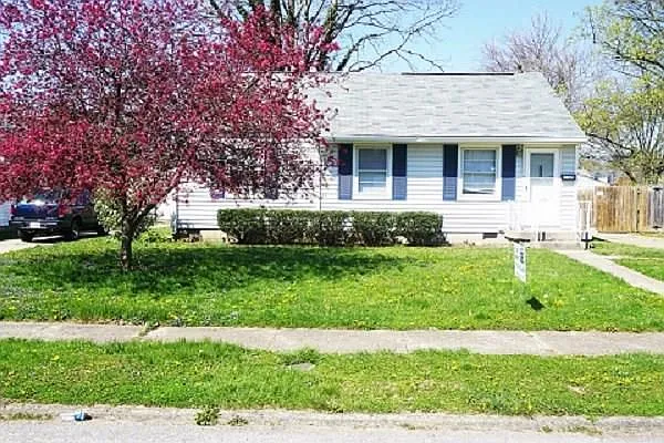1126 Allison Ave photo 1