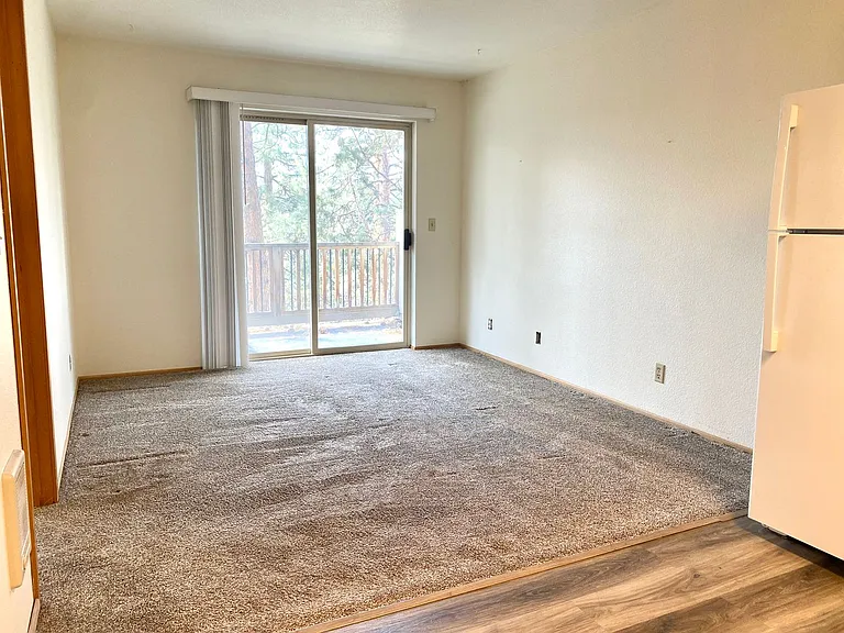 1565 NW Portland Ave — Photo 10