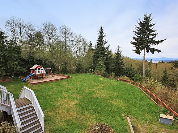 5th image of 745 Kristen Ln
