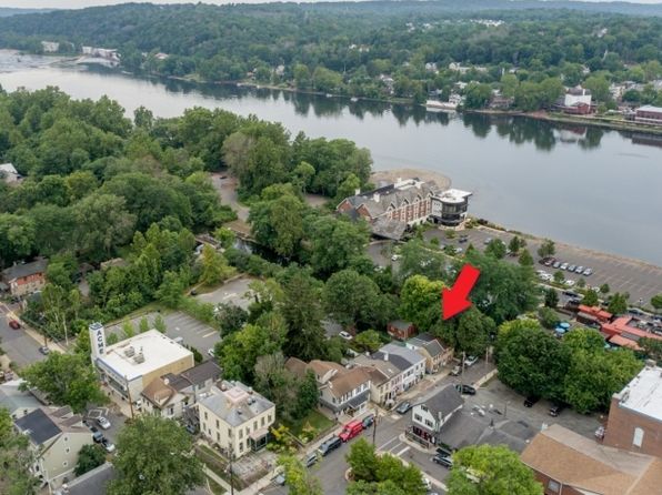 3 Ferry St, Lambertville City, NJ 08530