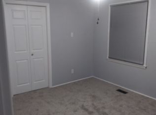 924 Spruce St, Lumberton, NC 28358