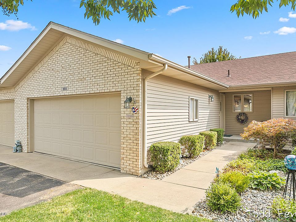 1st image of 908 Amber View Dr SW #172