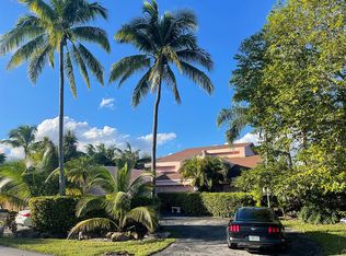 10261 SW 142nd St, Miami, FL 33176