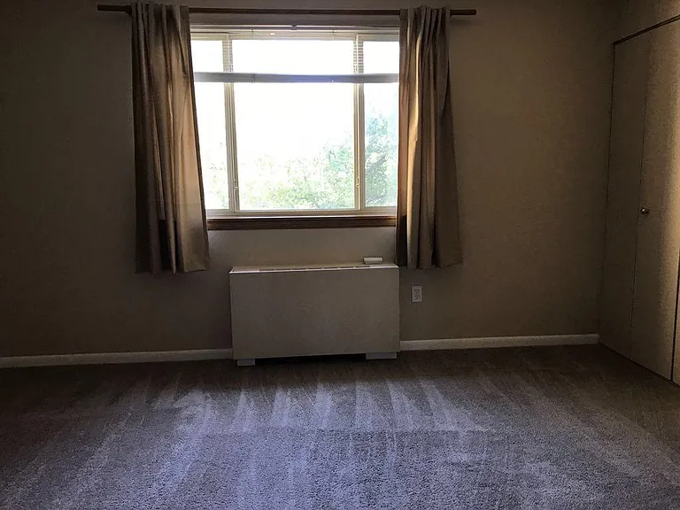 Bedroom - vacant
