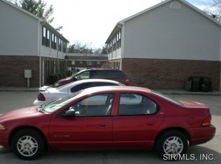 302 E 1st St, Waterloo, IL 62298