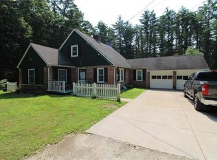836 Matteson Rd, Coventry, RI 02816