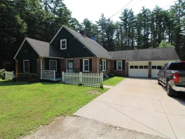 836 Matteson Rd, Coventry, RI 02816
