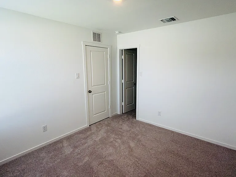 234 Hidden Meadows Dr — Photo 22