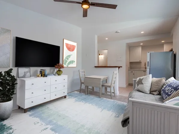 1201 Wynn St #Adu, Oceanside, CA 92058