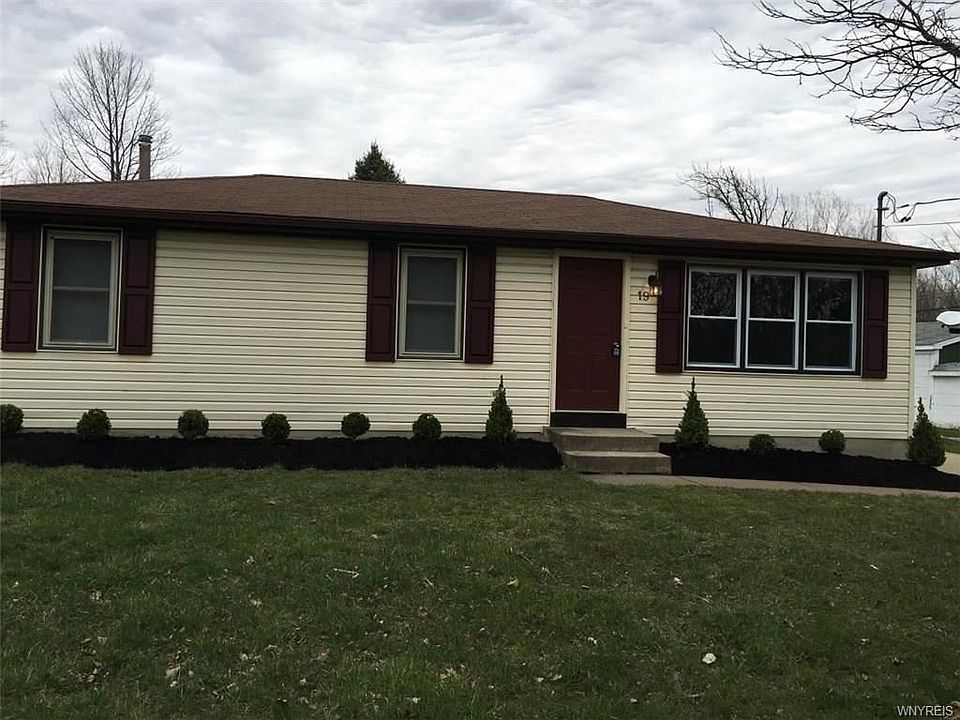 1st image of 19 Hawthorne Ave