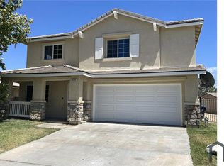 45542 Robinson Dr, Lancaster, CA 93535