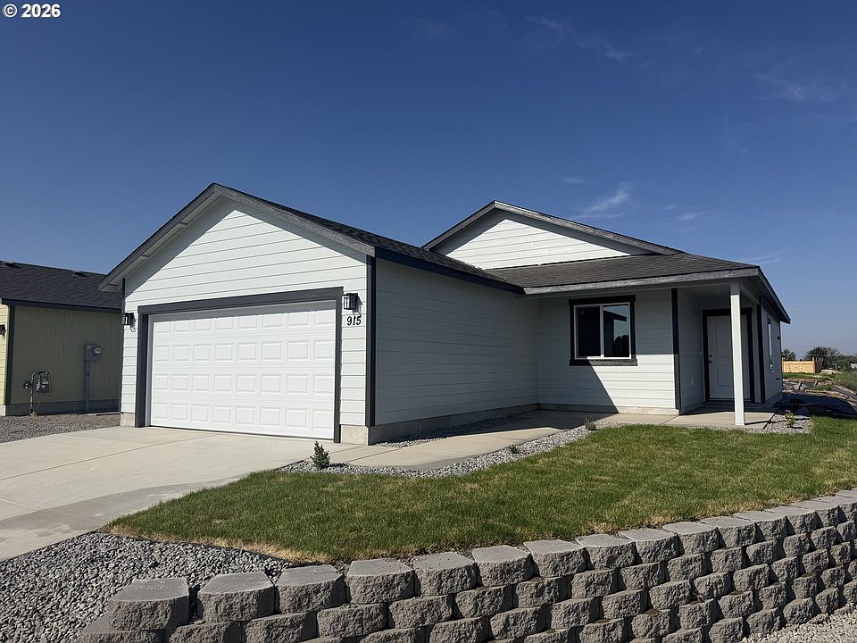 1st image of 915 SE New Dream Ave