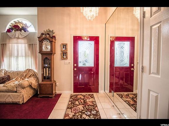 3rd image of 3856 W Olani Way