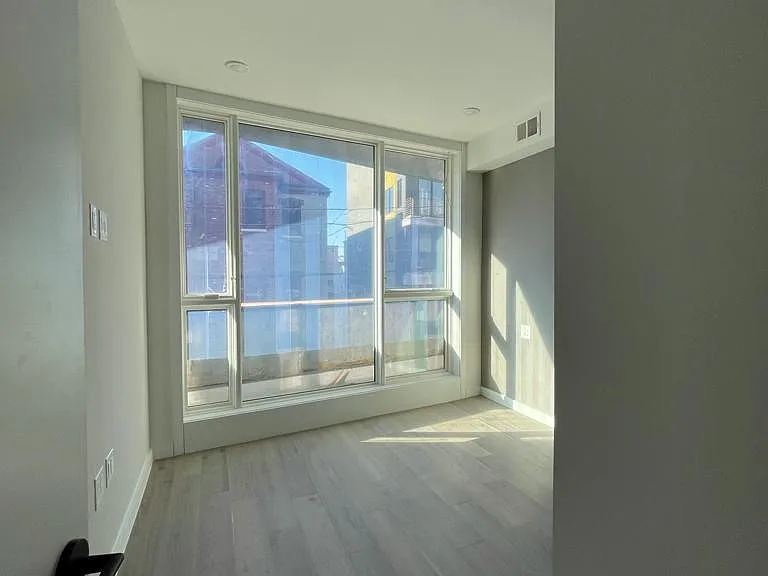 807 N 3rd St — Photo 33