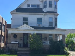 201 3rd St NW APT B, Barberton, OH 44203