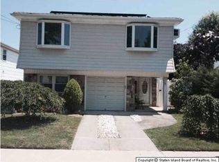 25 Amsterdam Ave, Staten Island, NY 10314