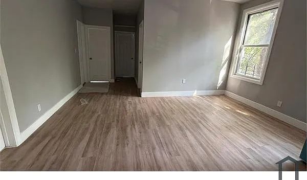1171 Grant Ave #2E — Photo 2