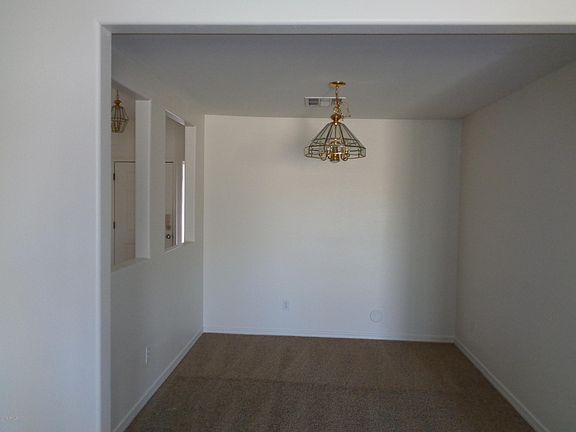 5th image of 43402 W Oster Dr