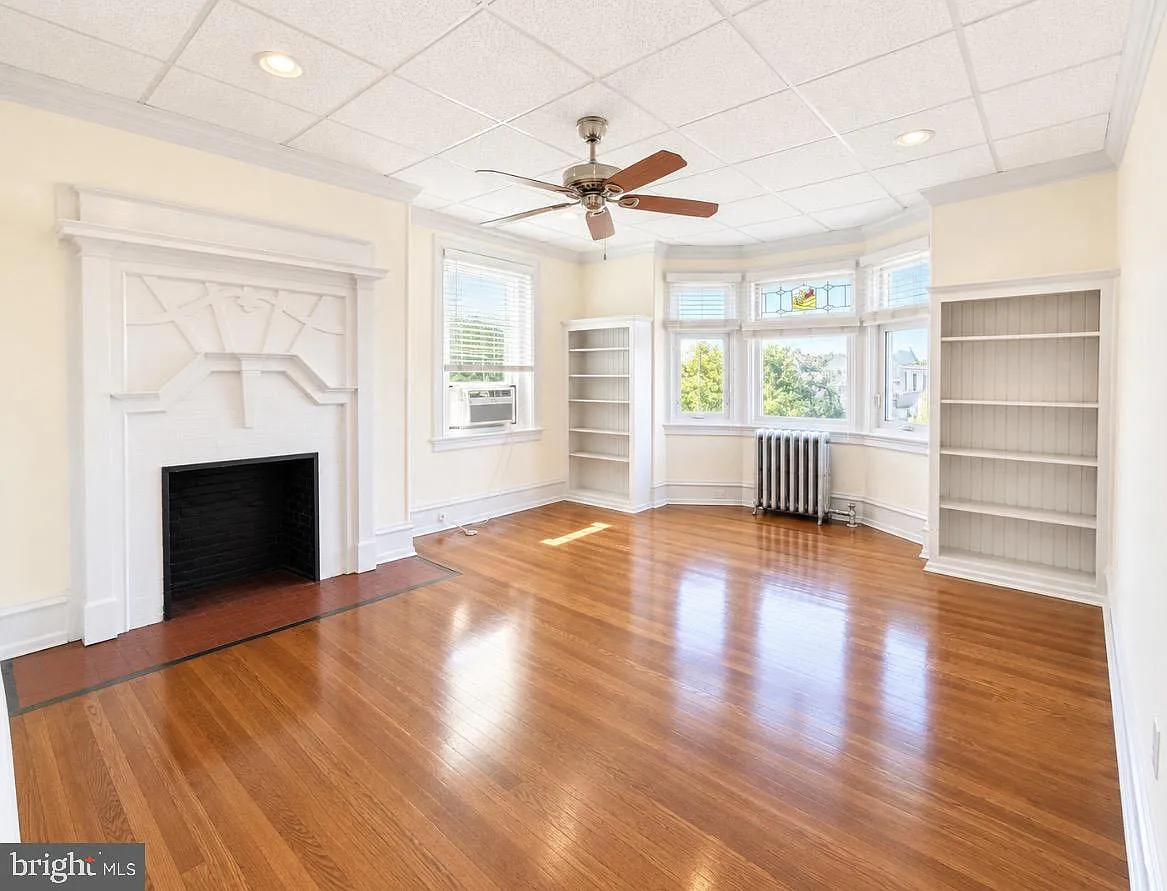 2 bed, 1.0 bath, 700 sqft, $2,100 — Photo 4
