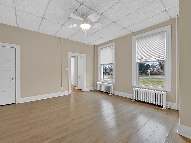 2203 Edmondson Ave #6 — Photo 5