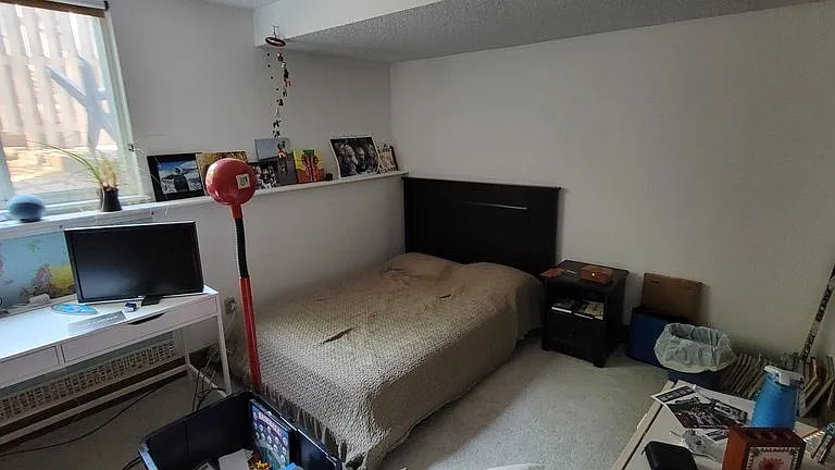 10085 E Peakview Ave — Photo 2
