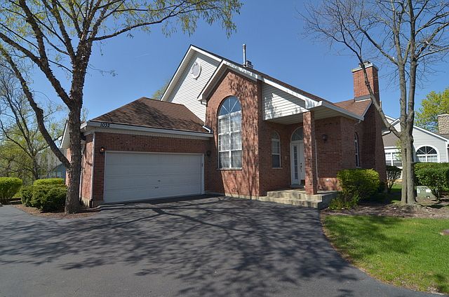1st image of 1032 S Parkside Dr