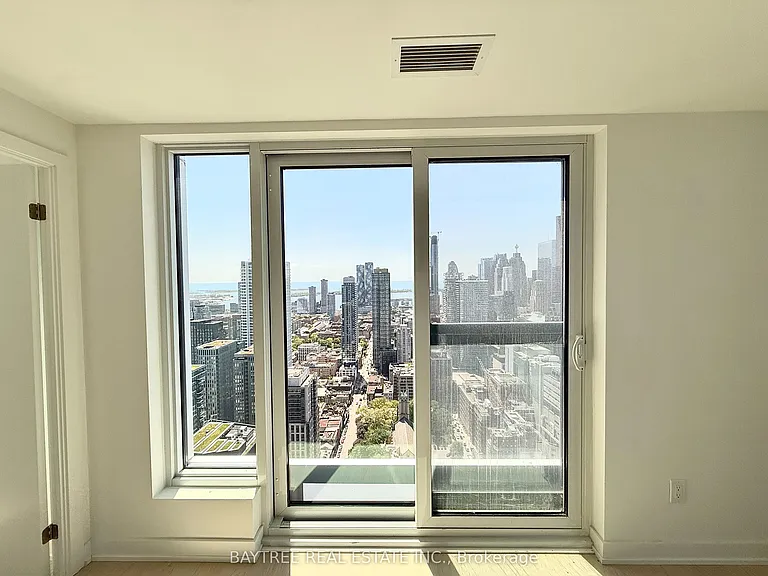 252 Church St #5315 — Photo 6