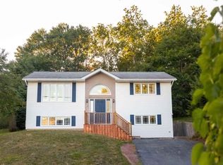 105 Lumberman Dr, Middle Sackville, NS B4E3A3