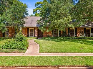 5616 Navaho Trl, Alexandria, LA 71301