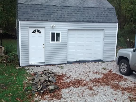 200 sq ft shed (8' sidewall)