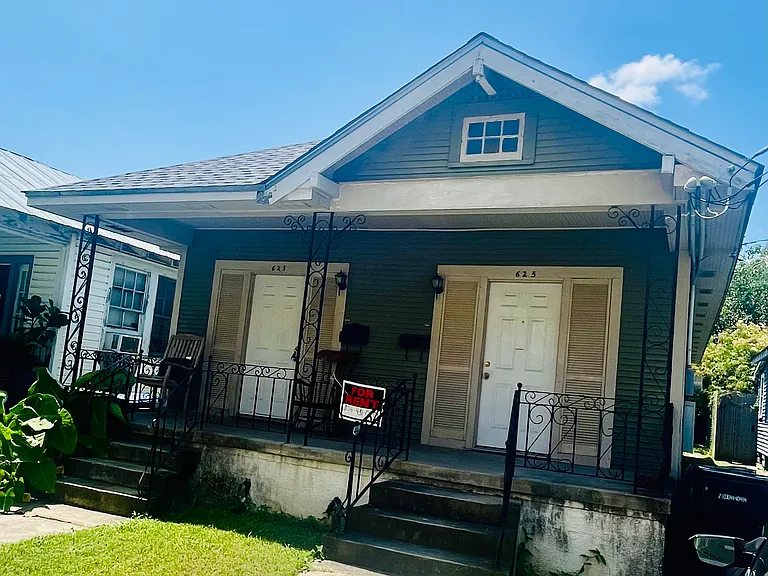 625 N Scott St — Photo 1