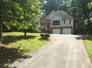3049 Cypress Cv, Ball Ground, GA