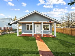 7047 S Prospect St, Tacoma, WA