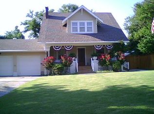712 E Detroit St, Broken Arrow, OK 74012