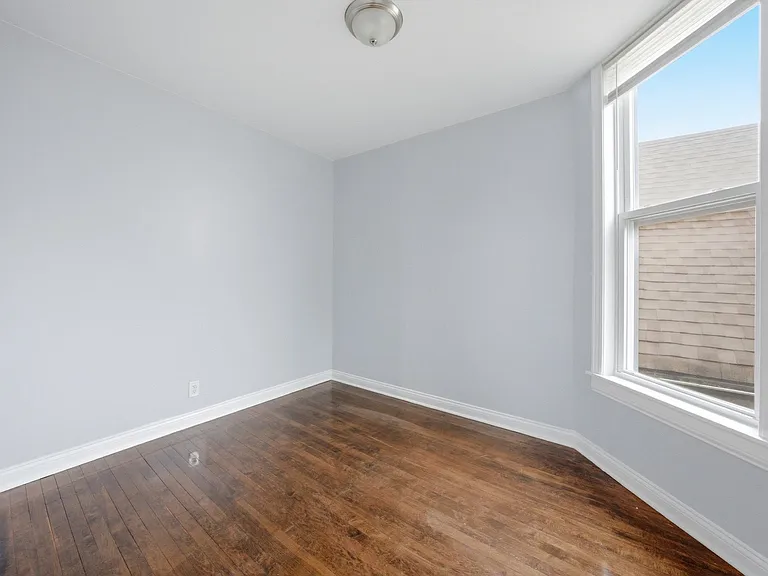 7242 S May St #2 — Photo 9