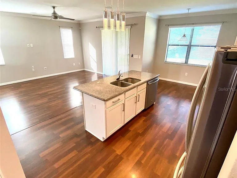 10007 Leyburn Ct — Photo 3