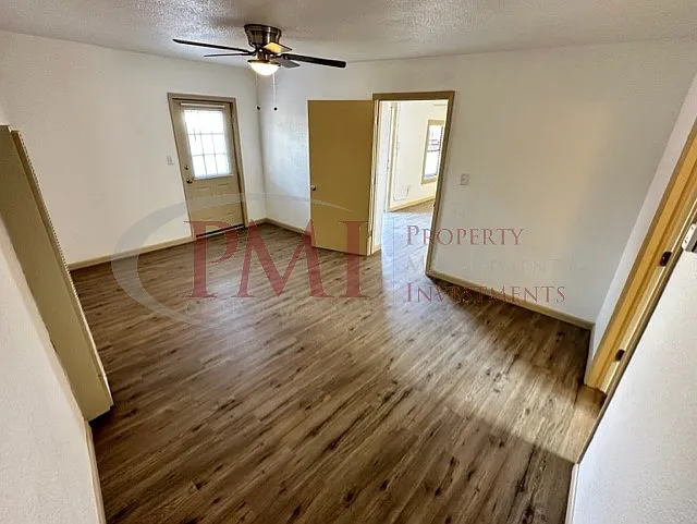 2106 College Street #6 — Photo 34