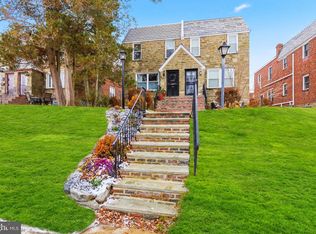 933 E Slocum St, Philadelphia, PA 19150