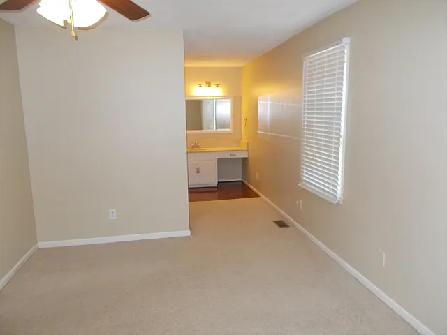7600 Soaringfree Ln — Photo 6