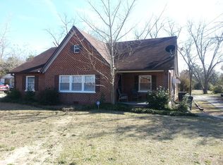 1662 Walker Rd, Macon, GA 31206