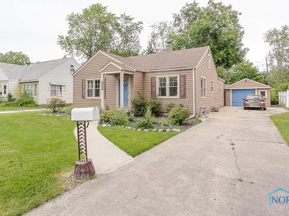 4512 Hannaford Dr, Toledo, OH 43623