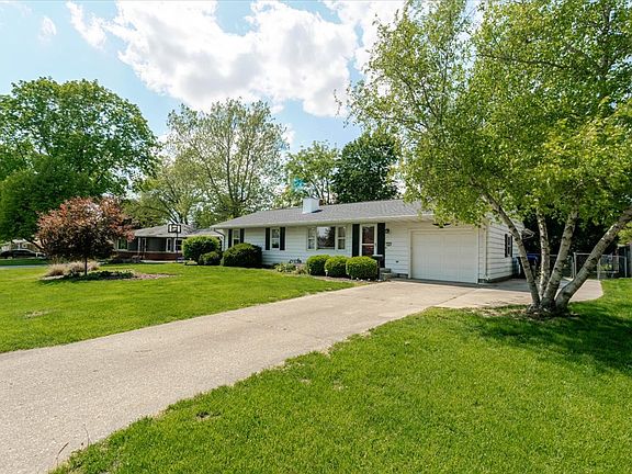 2nd image of 302 Radliff Rd